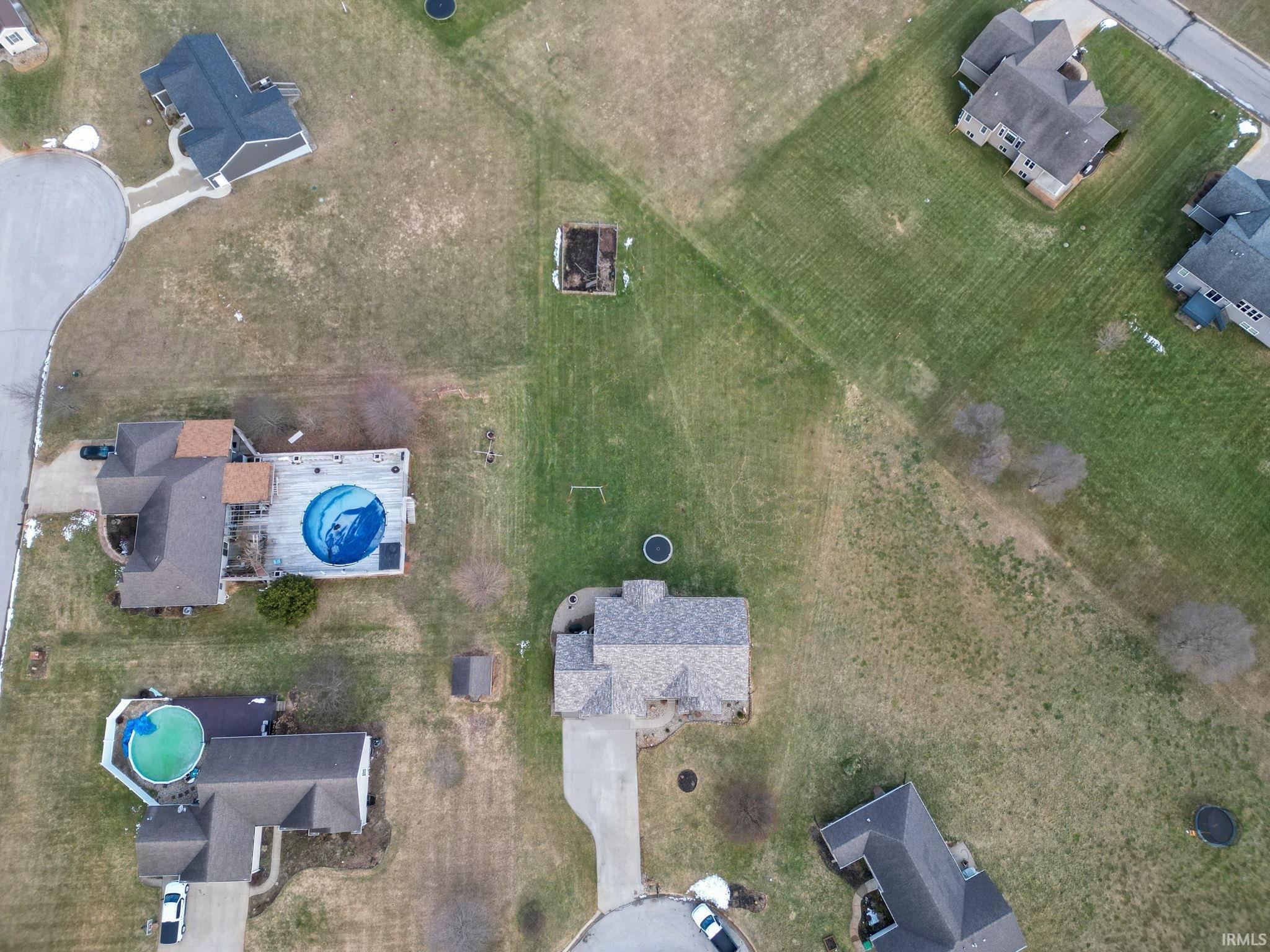 57318 Garnet Lane Goshen IN 46528
