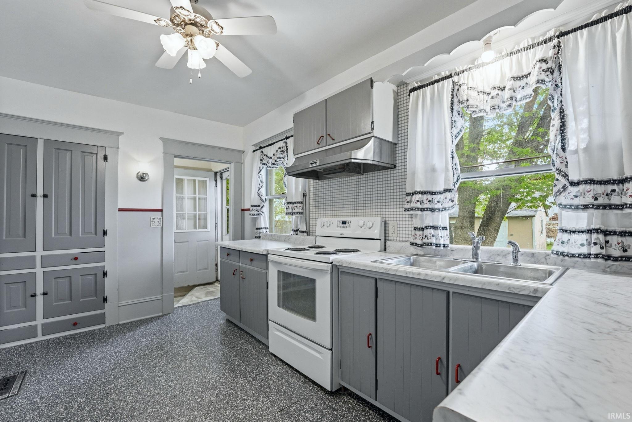 420 S 8th Street Goshen IN 46526