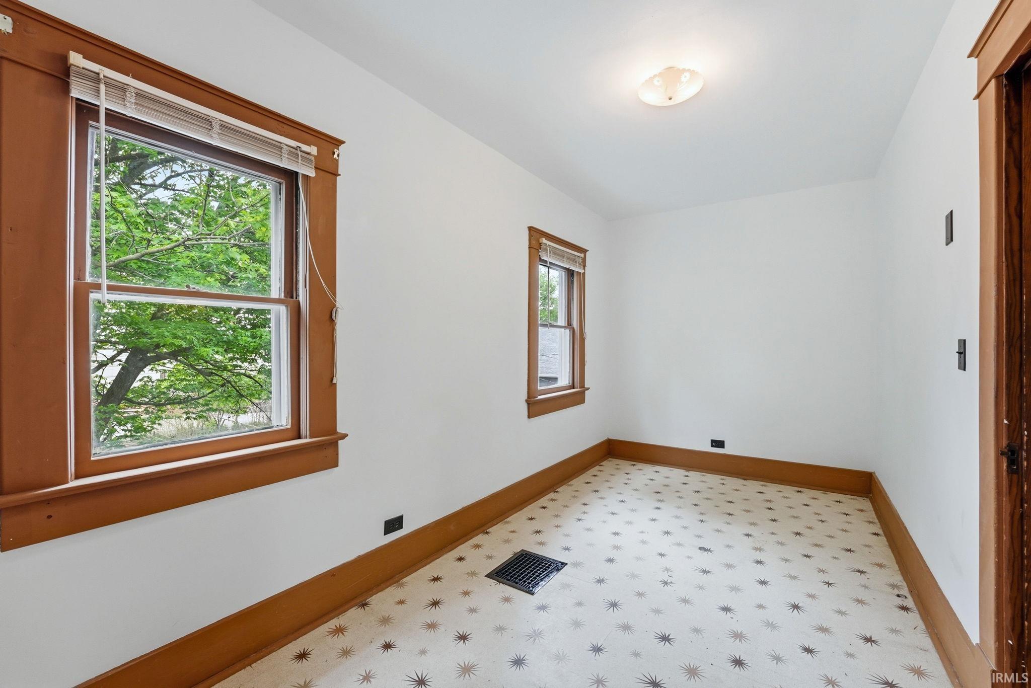 420 S 8th Street Goshen IN 46526