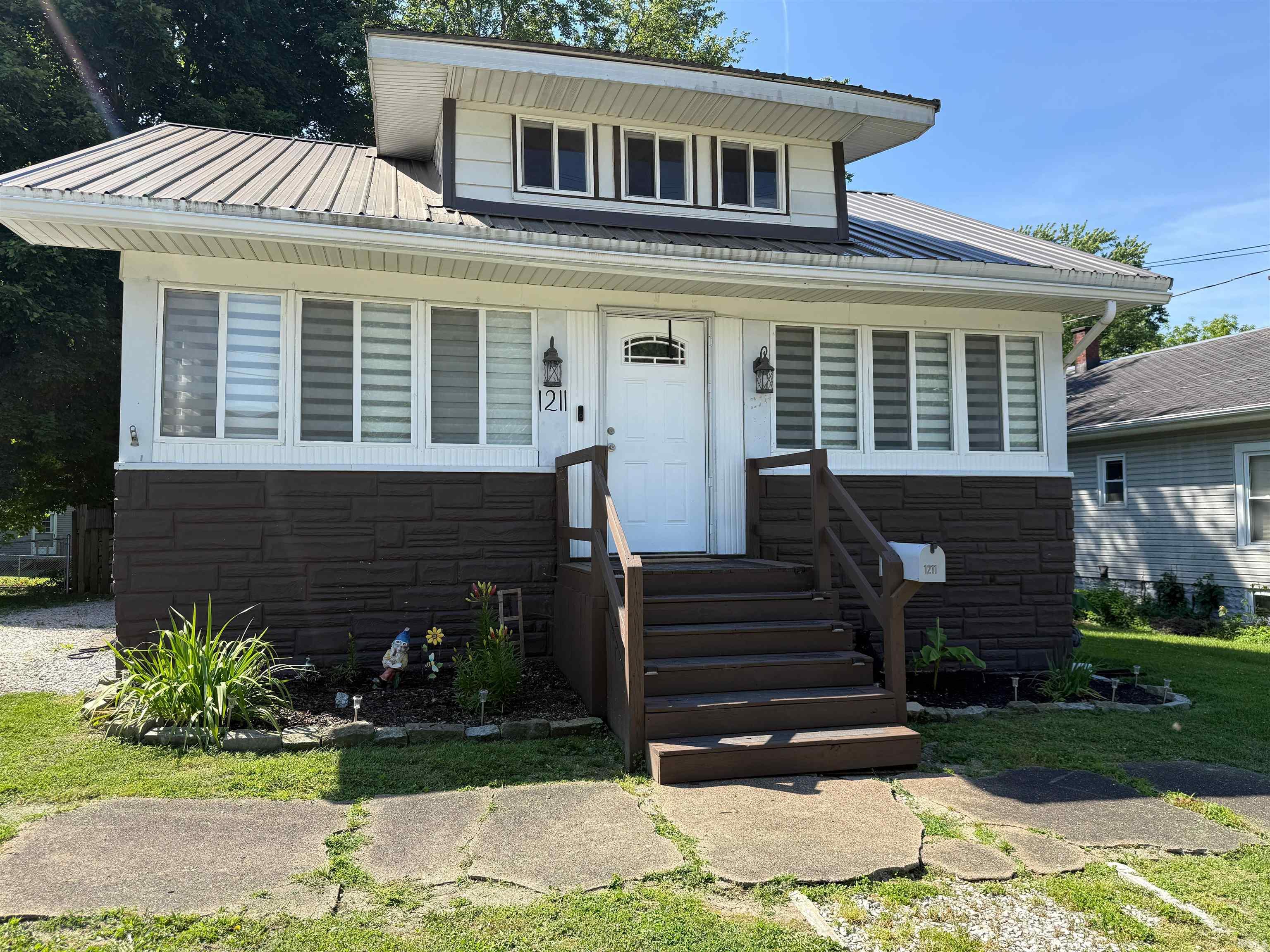 1211 E Spruce Street Petersburg IN 47567