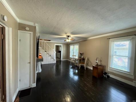 1211 E Spruce Street Petersburg IN 47567