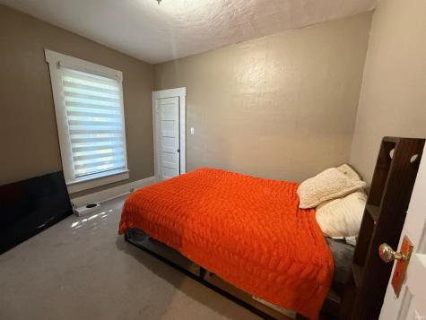 1211 E Spruce Street Petersburg IN 47567