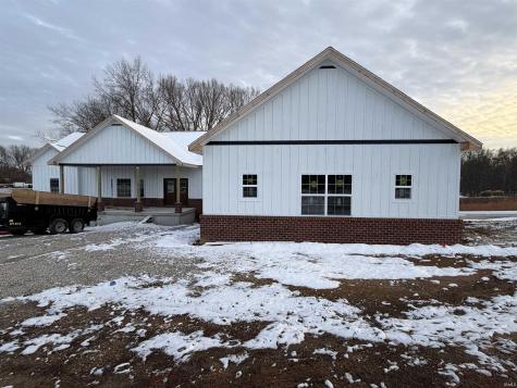 107 Stone Crest Drive Bedford IN 47421