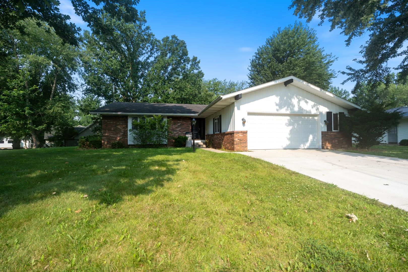1220 Windsor Way Warsaw IN 46580