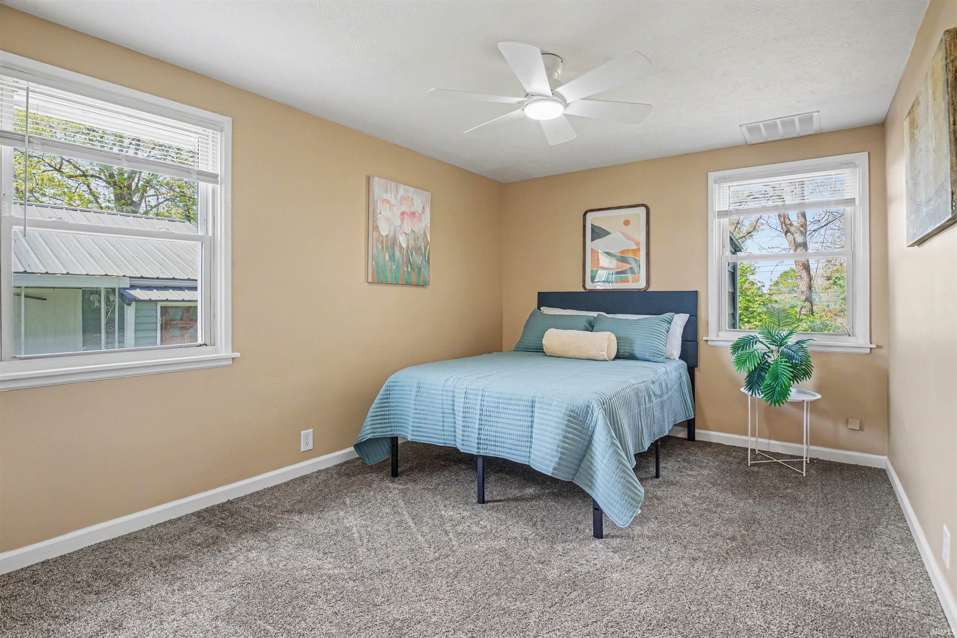 1615 Altgeld Street South Bend IN 46614