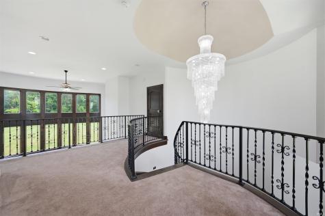 910 S 800 E Zionsville IN 46075