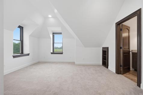 910 S 800 E Zionsville IN 46075