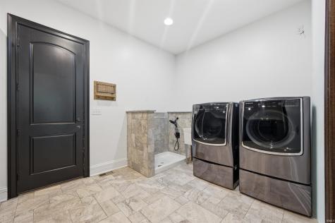 910 S 800 E Zionsville IN 46075