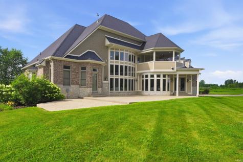 910 S 800 E Zionsville IN 46075