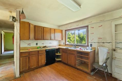 1556 NE Main Street Paoli IN 47454