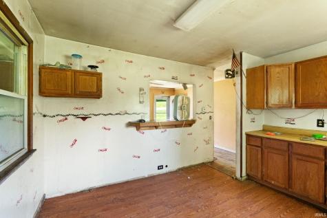 1556 NE Main Street Paoli IN 47454