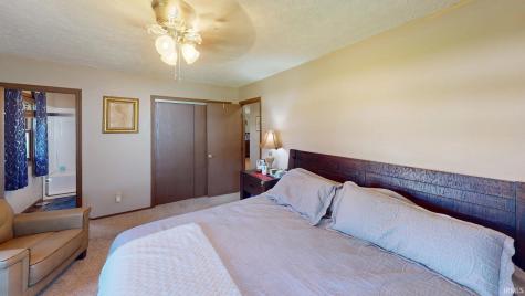 509 S Park Drive Monticello IN 47960