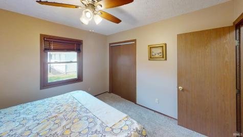 509 S Park Drive Monticello IN 47960