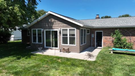 509 S Park Drive Monticello IN 47960