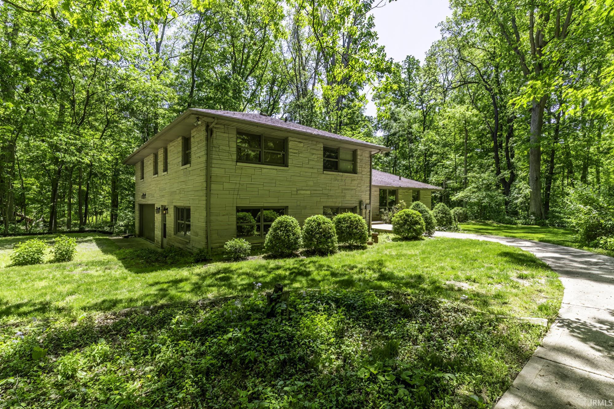 3409 Rosewood Drive Fort Wayne IN 46804