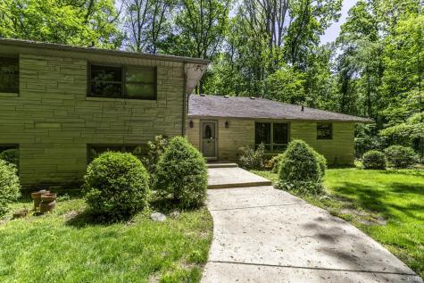 3409 Rosewood Drive Fort Wayne IN 46804
