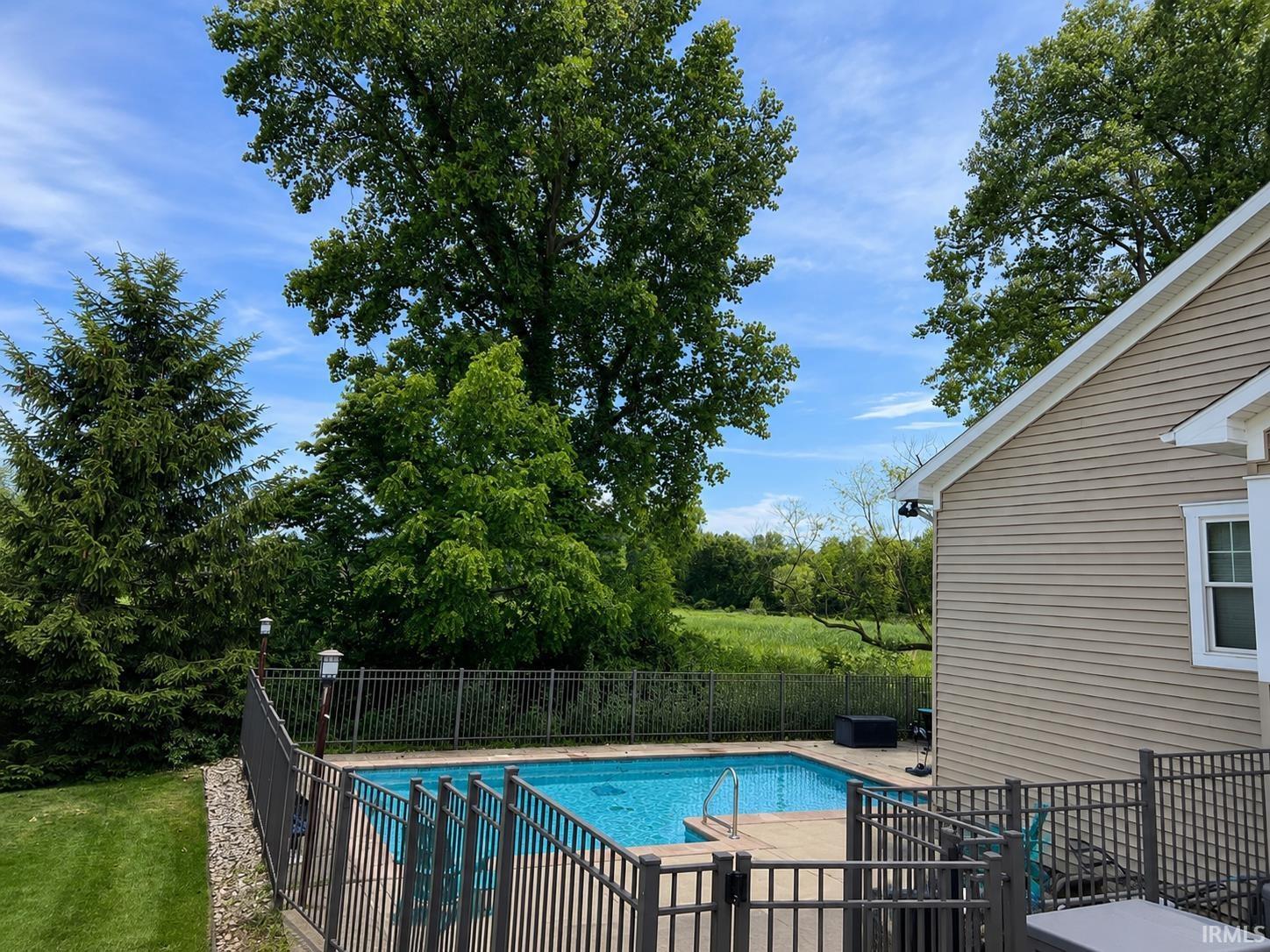 16292 Norwood Lane Goshen IN 46526