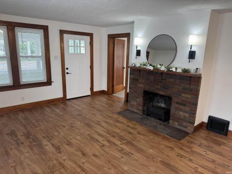 1209 N Boeke Road Evansville IN 47711