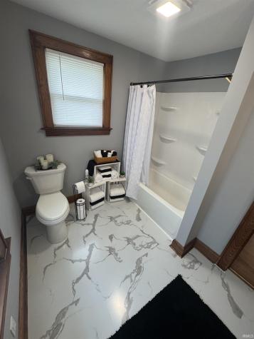 1209 N Boeke Road Evansville IN 47711