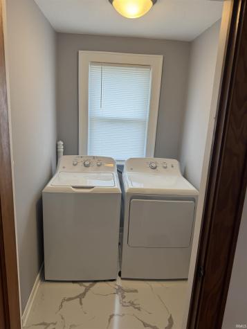 1209 N Boeke Road Evansville IN 47711