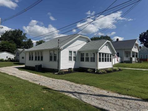 1209 N Boeke Road Evansville IN 47711