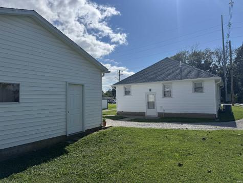 1209 N Boeke Road Evansville IN 47711