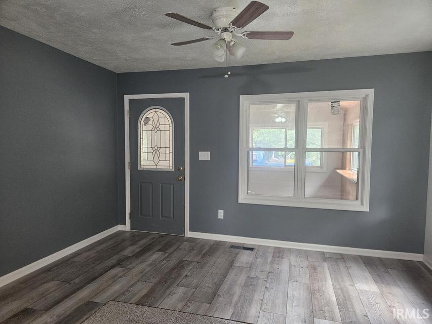 8416 E Lindstrom Lane New Carlisle IN 46552