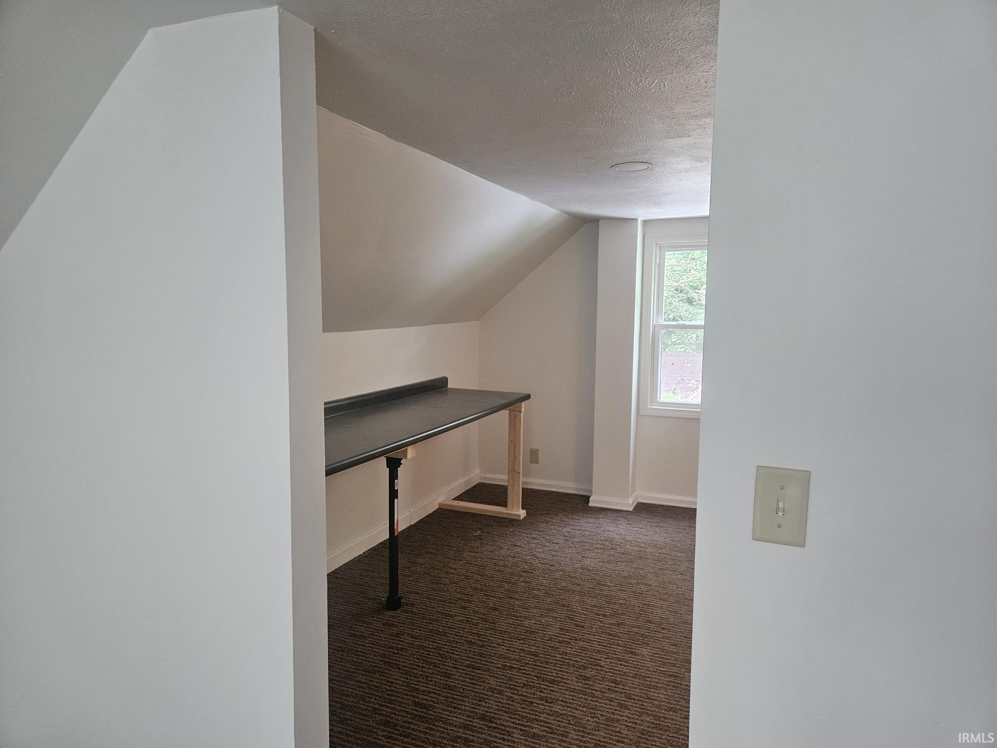 8416 E Lindstrom Lane New Carlisle IN 46552