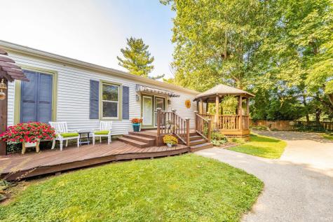 1996 W Railroad Street New Castle IN 47362