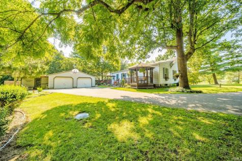 1996 W Railroad Street New Castle IN 47362