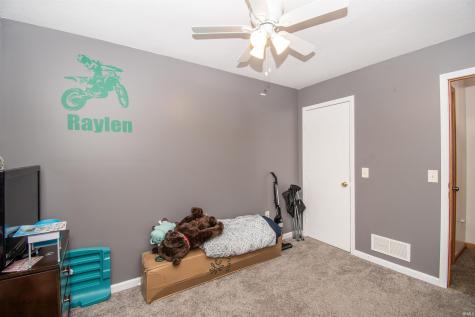 615 Seville Court Ligonier IN 46767