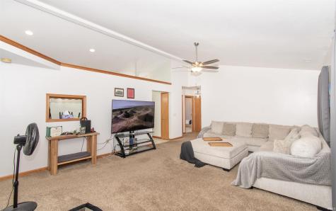 615 Seville Court Ligonier IN 46767