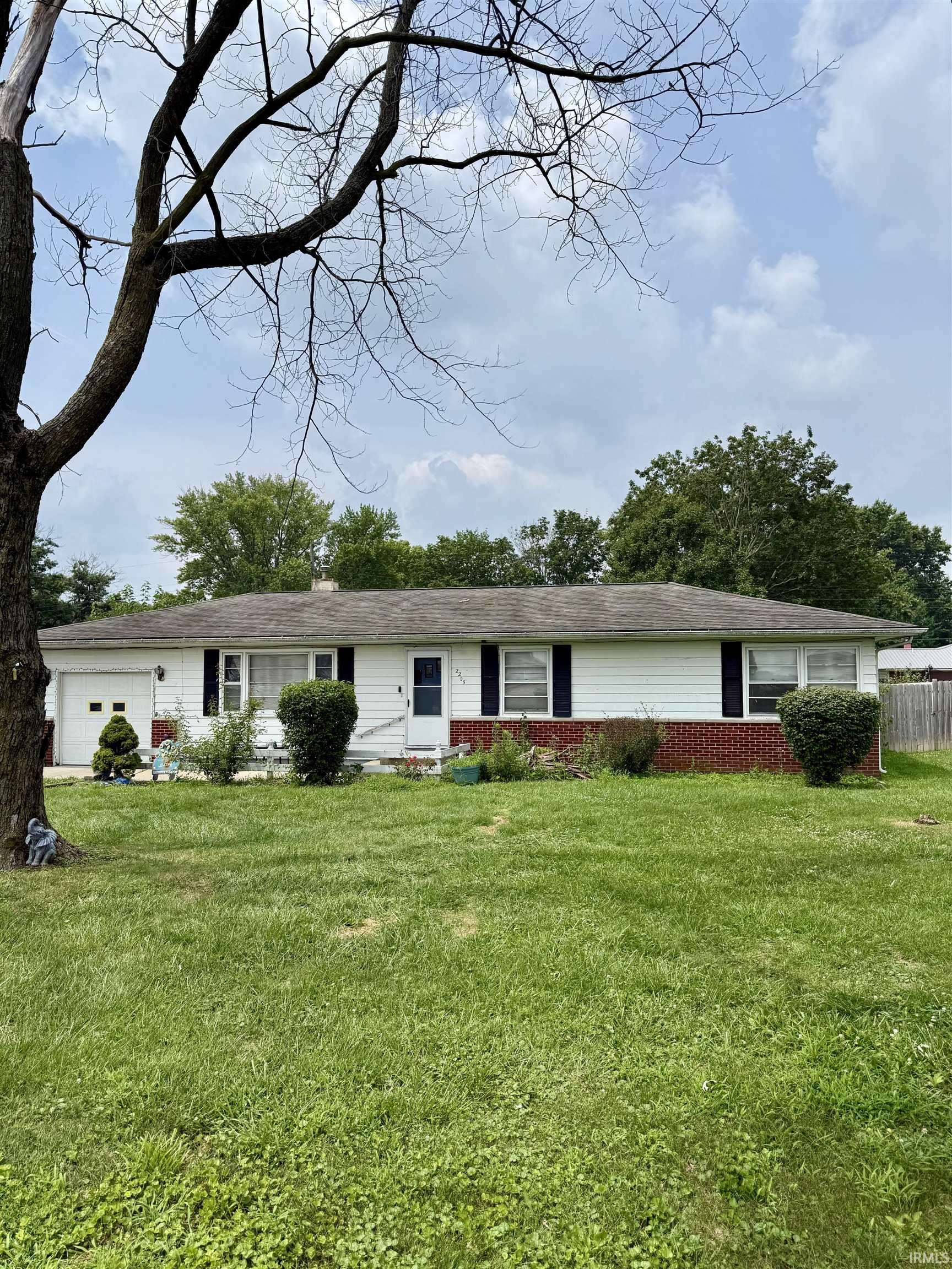 2205 S Dixon Road Kokomo IN 46902