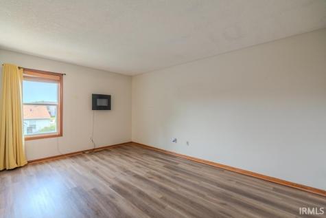 516 Brairfield Drive Fort Wayne IN 46825