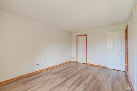 516 Brairfield Drive Fort Wayne IN 46825