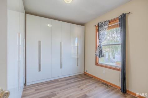 516 Brairfield Drive Fort Wayne IN 46825