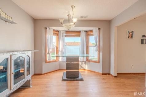 516 Brairfield Drive Fort Wayne IN 46825