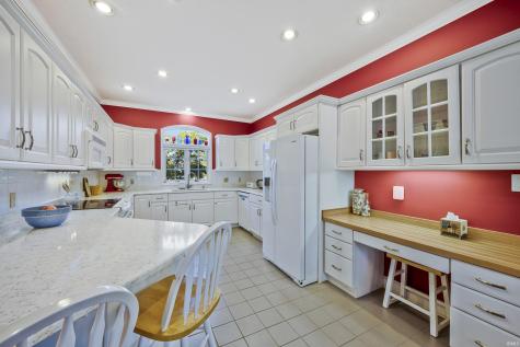 3210 Roselawn Circle Evansville IN 47711