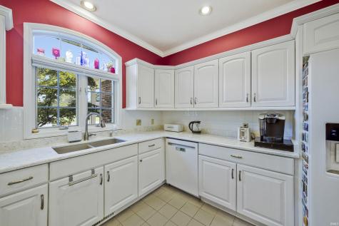 3210 Roselawn Circle Evansville IN 47711