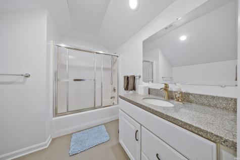 3210 Roselawn Circle Evansville IN 47711
