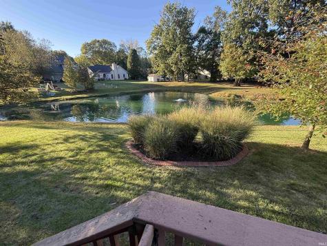 3210 Roselawn Circle Evansville IN 47711