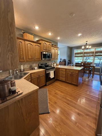 1544 Foxhaven Drive Kokomo IN 46902