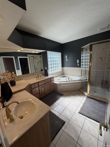 1544 Foxhaven Drive Kokomo IN 46902
