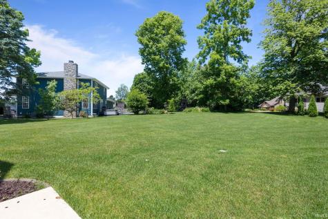 32811 Nature View Drive New Carlisle IN 46552