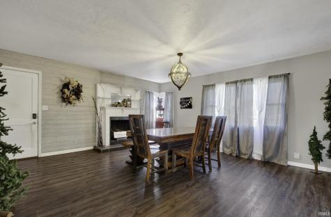 817 E Main Street Greentown IN 46936