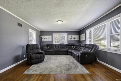 817 E Main Street Greentown IN 46936