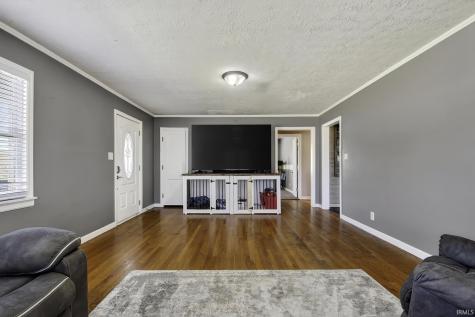 817 E Main Street Greentown IN 46936