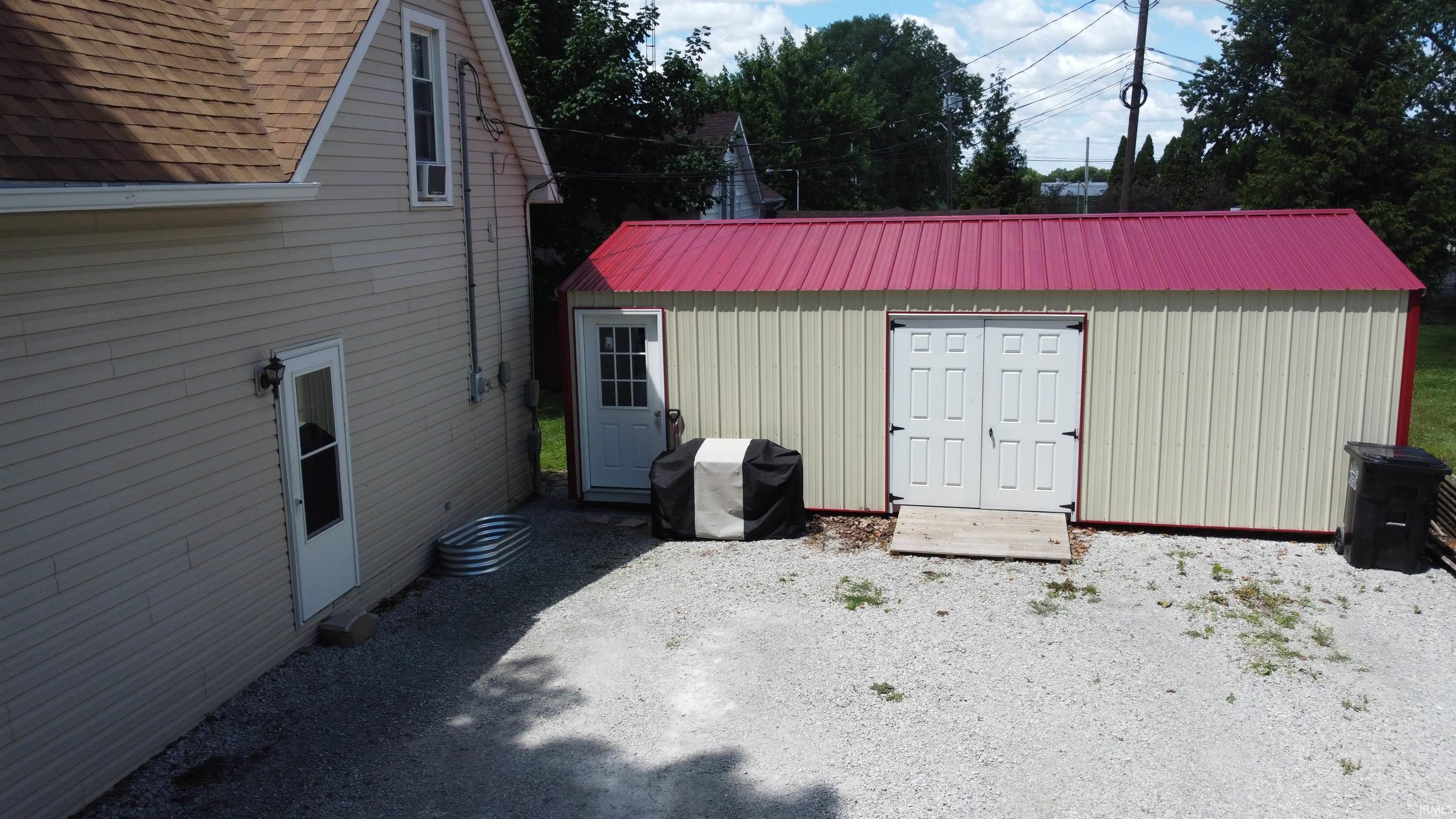 110 E Orchard Street Akron IN 46910