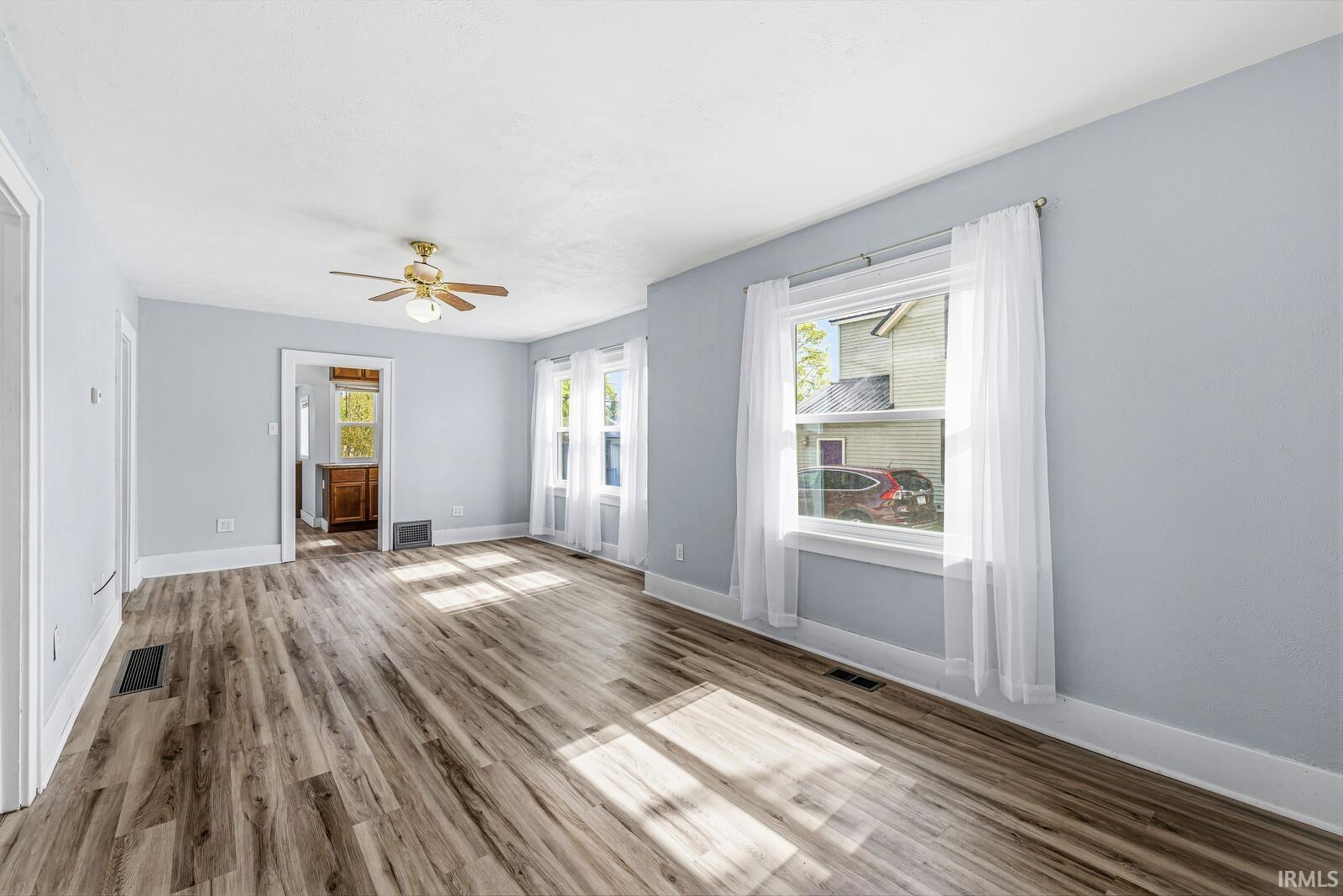 1731 Homewood Avenue Mishawaka IN 46544