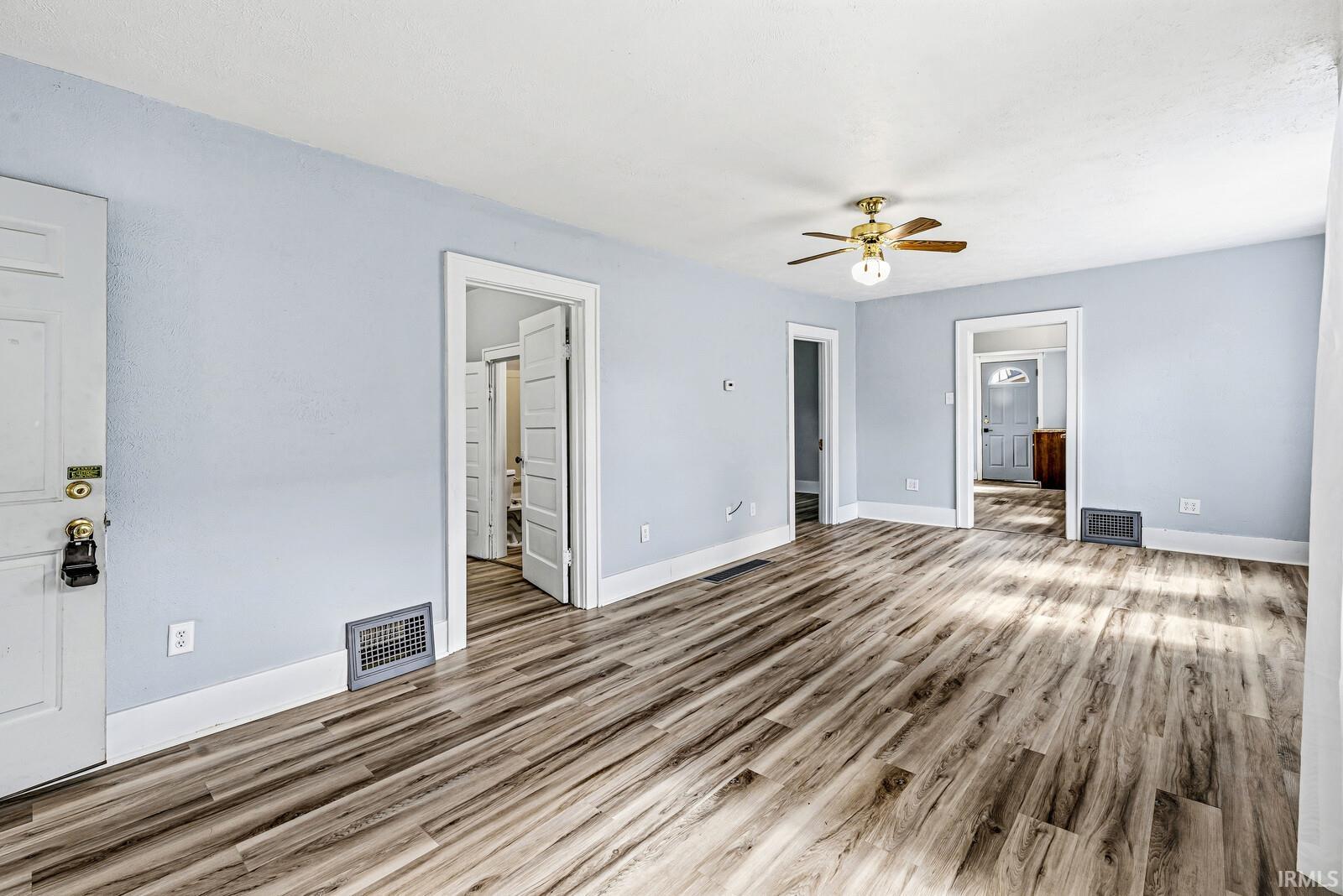 1731 Homewood Avenue Mishawaka IN 46544